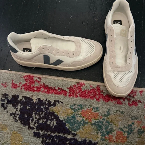 Veja White Sneakers with Navy V Logo and Cream Suede Accents - Picture 2 of 4